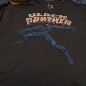 Gray black panther T-shirt